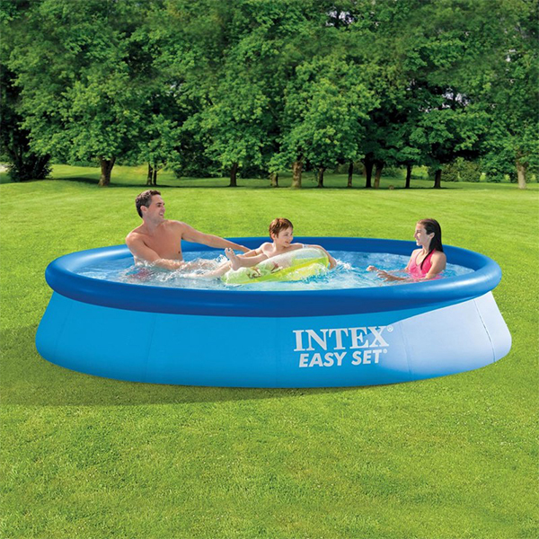 Porodični bazen za dvorište sa pumpom i prekrivačem Intex 28132NP/28022